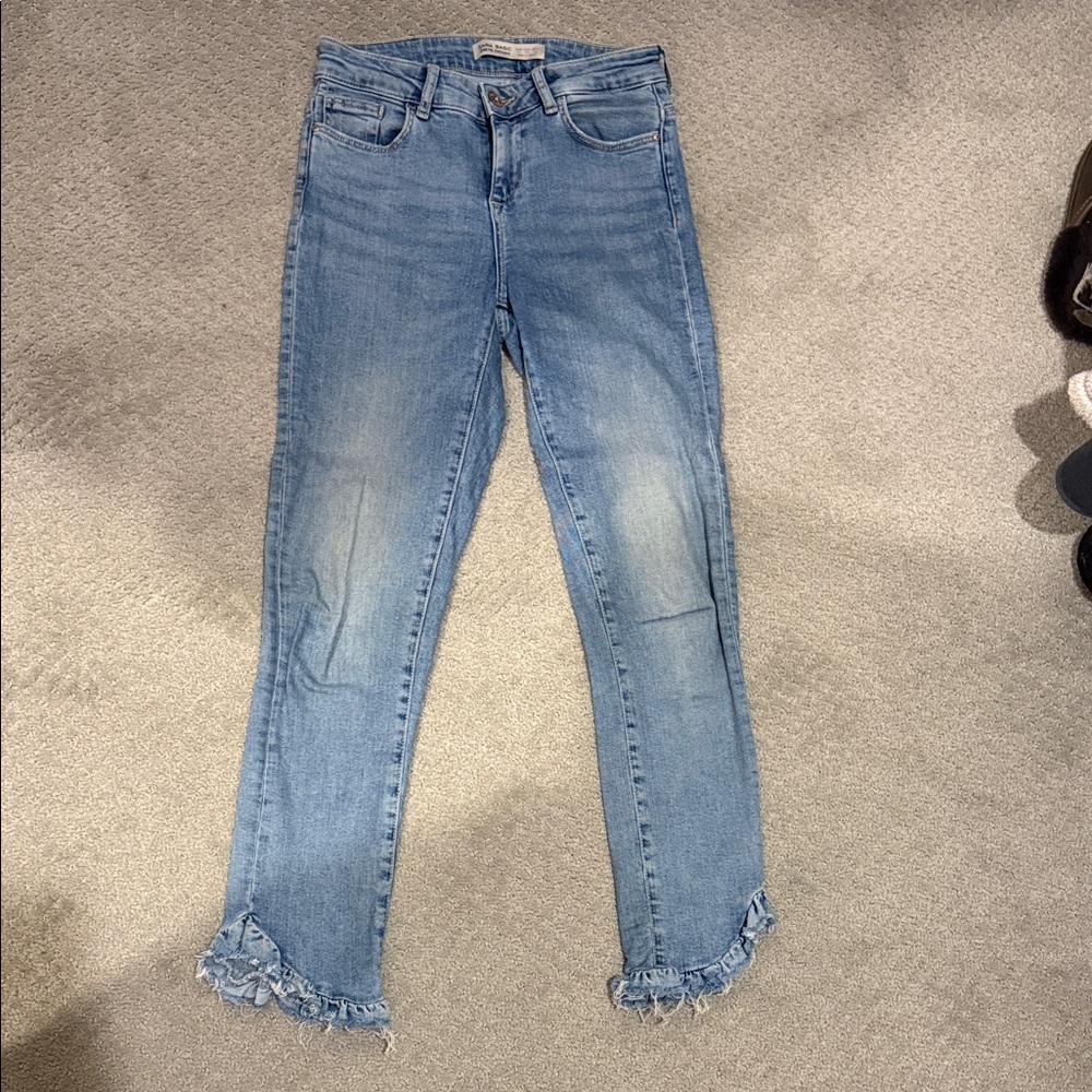 Zara Light Blue Cropped Jeans with Ruffled Hem